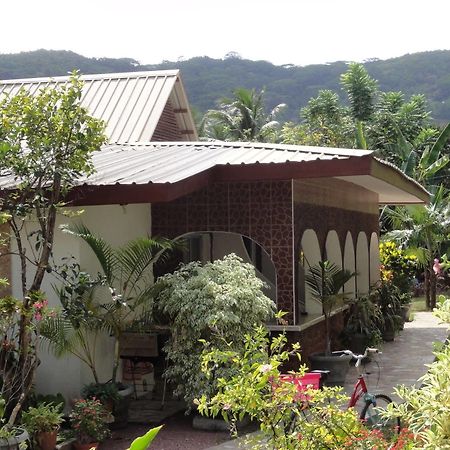 Rising Sun Guest House La Digue Bagian luar foto